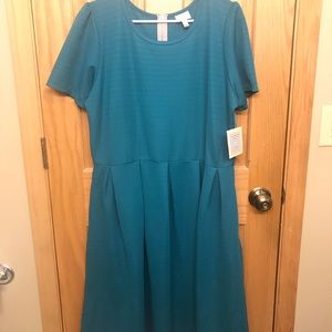 NWT Turquoise LuLaRoe Amelia 3xl